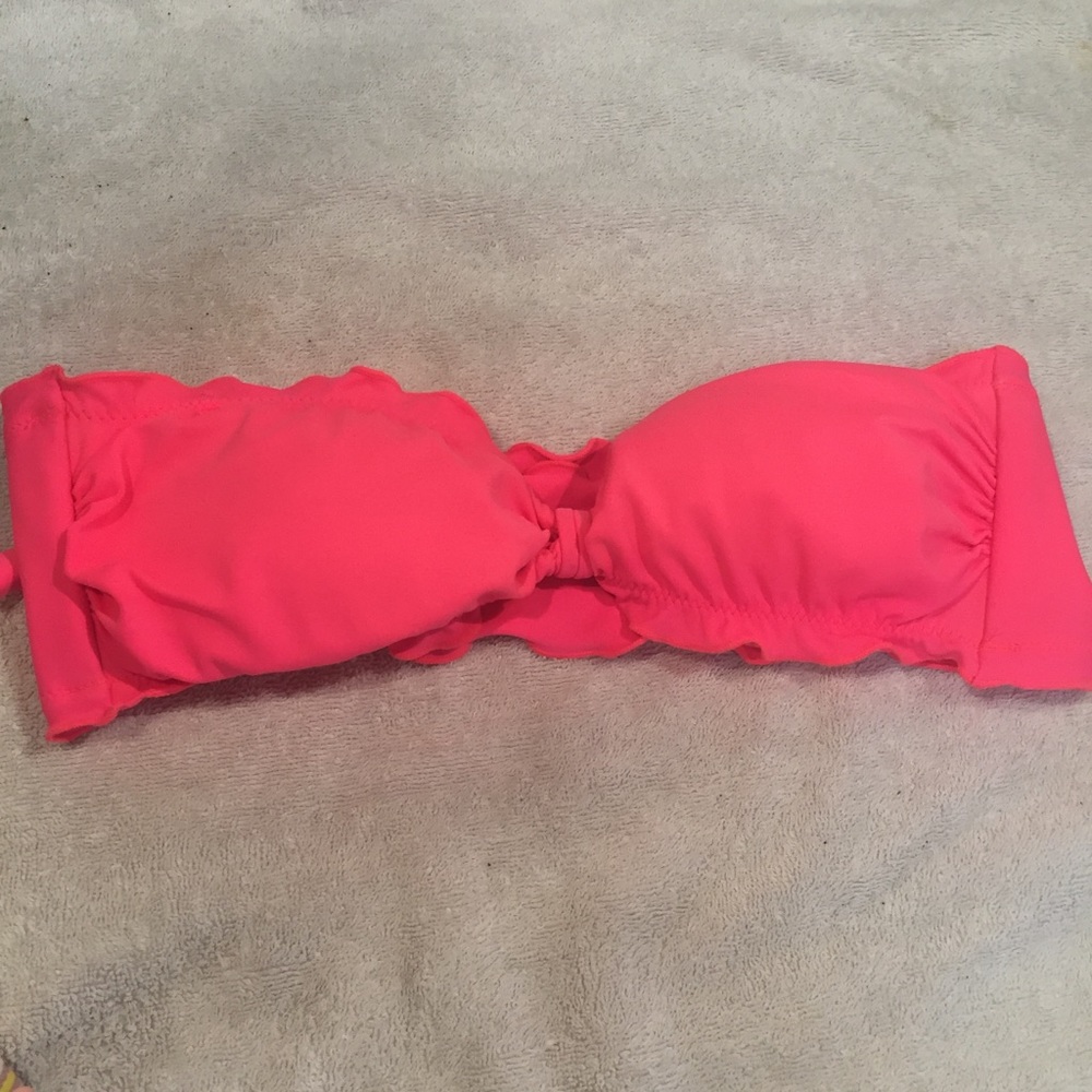 Super cute Pink Victoria’s Secret Bandeau top!!